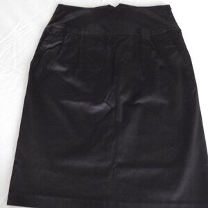 *Loved Nygard Collection Black Pencil Skirt